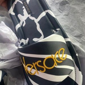 Versace Slides